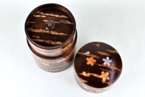 Boîte à thé avec pétales de nacre (L)
